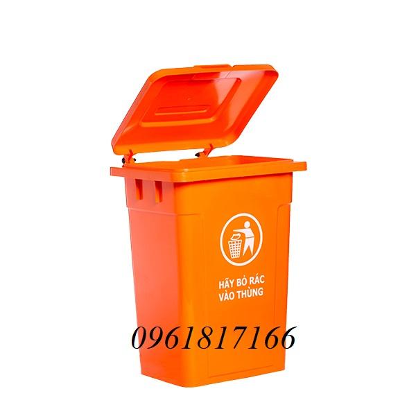 thùng rác nhựa 90L nắp kín